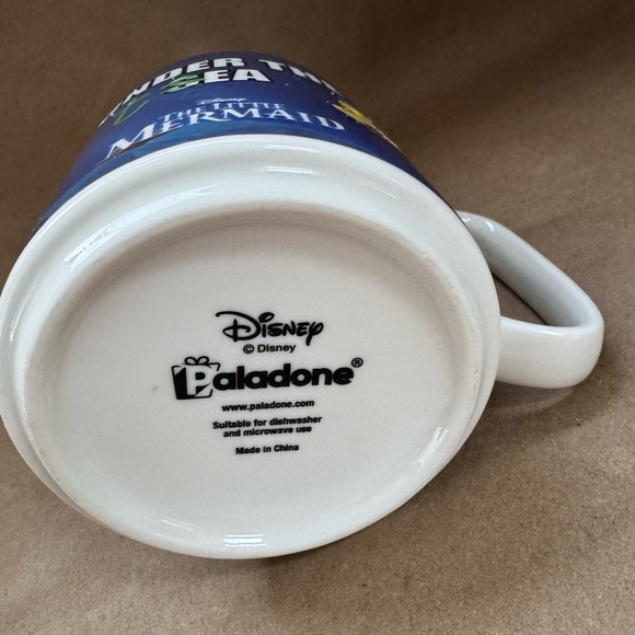 Disney The Little Mermaid Mug. - Picture 4 of 4